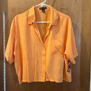 Size XL - Iky Me - NWT - Cantaloupe Yellow Crop Button-Down